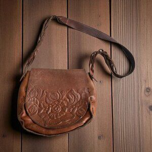 PATRICIA NASH Tan Saddle Tooled Leather Floral Embossed Crossbody Bag